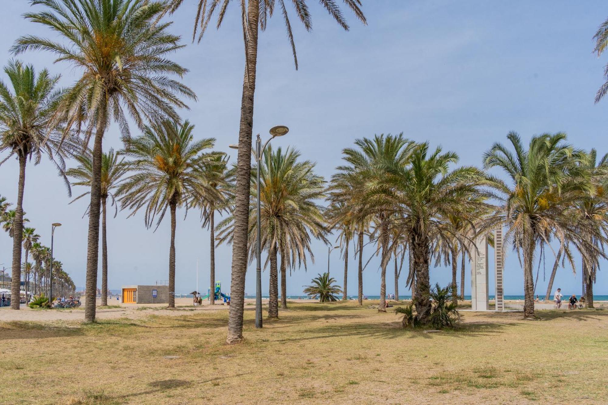 Alojamiento Nautico Junto A La Playa Malvarrosa Valencia Exterior foto